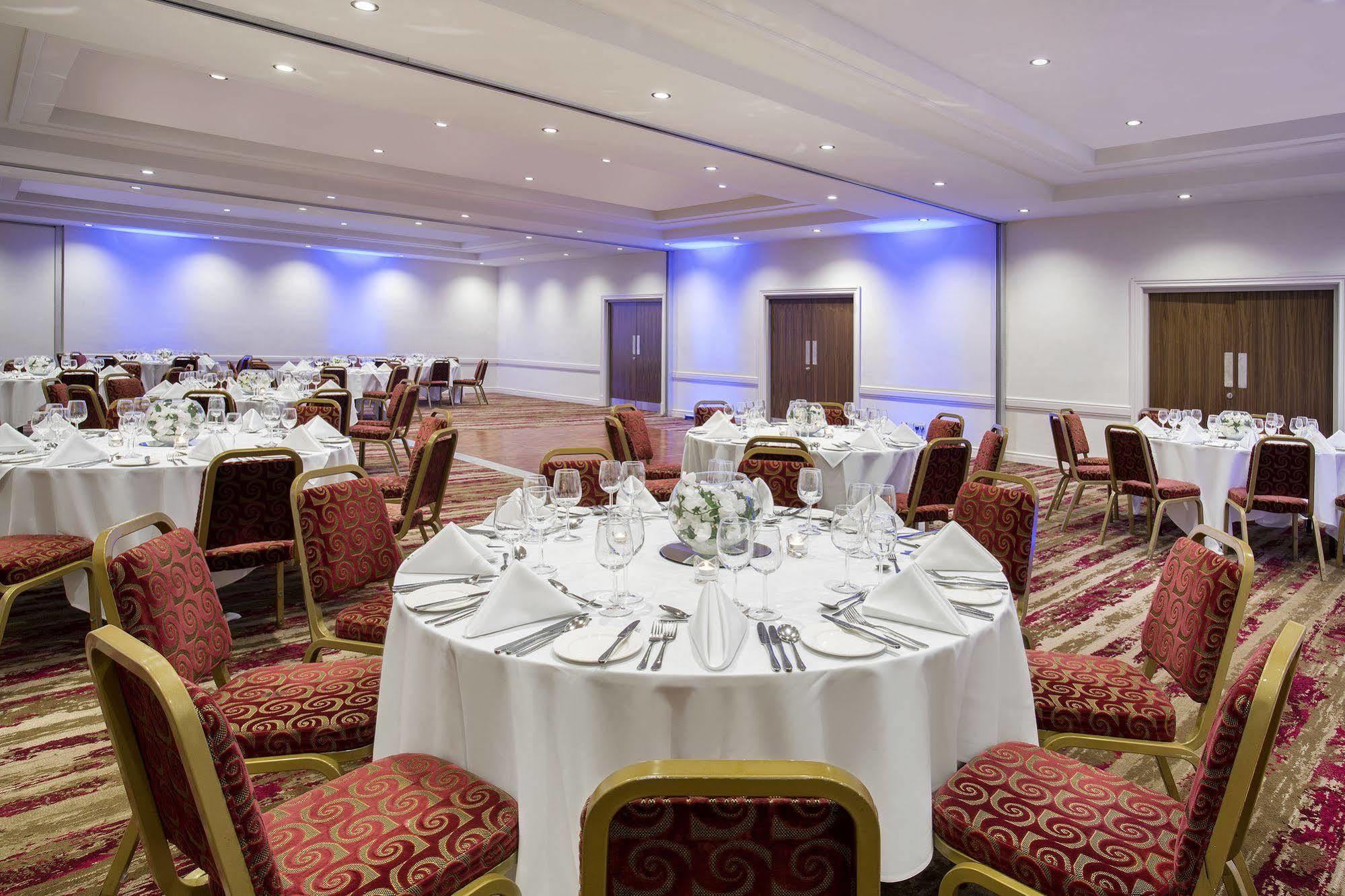 Jurys Inn East Midlands Airport  Castle Donington Exterior foto